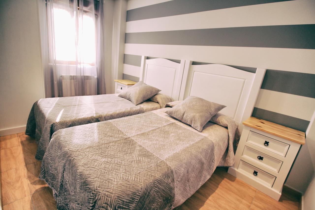 Apartamentos La Fuente De Enmedio Суансес Екстер'єр фото